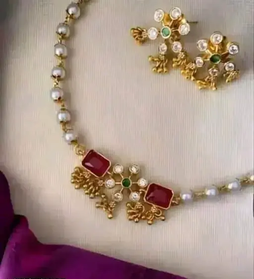 Women's Elegant Jwellery Set  